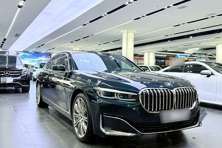 Used BMW 7 Series 2019 Restyled 740Li xDrive Executive Luxury Package Exterior 2