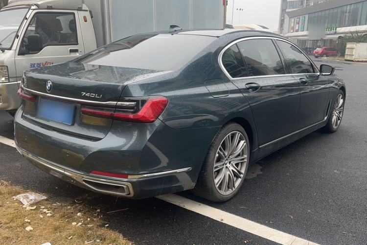 Used BMW 7 Series 2019 Restyled 740Li xDrive Executive Luxury Package Exterior 3