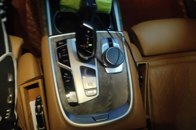 Used BMW 7 Series 2019 Restyled 740Li Leading Luxury Package Gear Lever