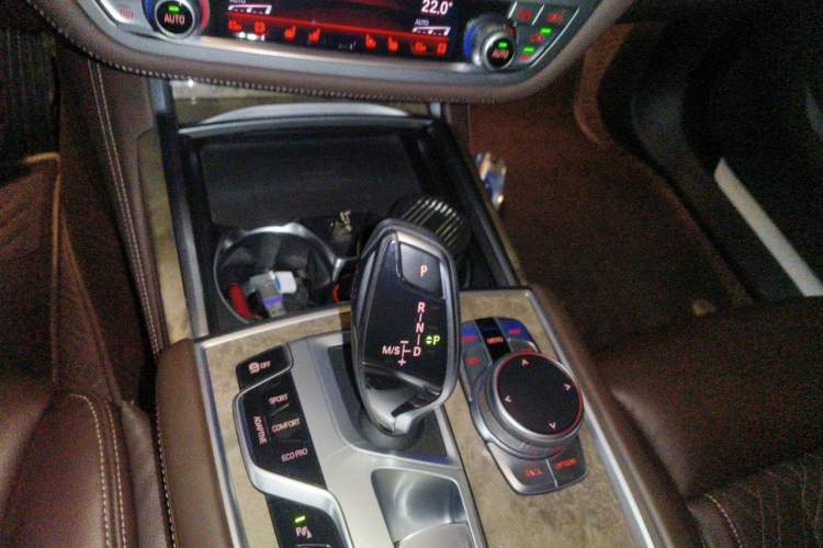 Used BMW 7 Series 2019 Restyled 740Li Leading Luxury Package Gear Lever