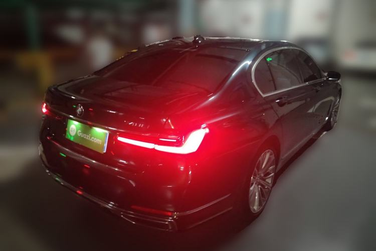 Used BMW 7 Series 2019 Restyled 740Li Leading Luxury Package Rear Right 45 Deg