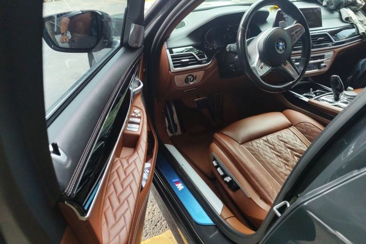Used BMW 7 Series 2019 Restyled 740Li xDrive Executive M Sport Package Driver Seat