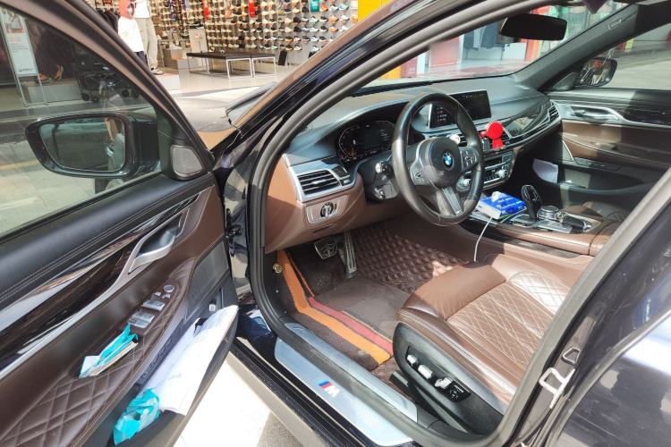 Used BMW 7 Series 2019 740Li Leading Model M Sport Package Driver Seat