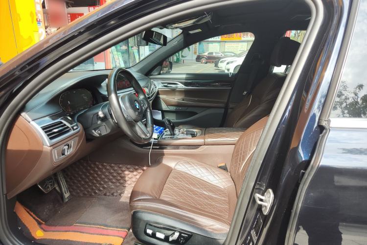 Used BMW 7 Series 2019 740Li Leading Model M Sport Package Left Front Seat