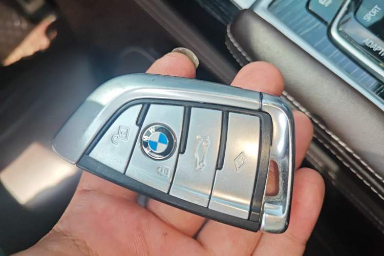 Used BMW 7 Series 2019 730Li M Sport Package Vehicle Key