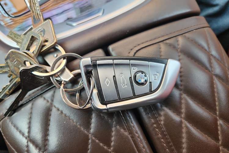 Used BMW 7 Series 2019 740Li Leading Model M Sport Package Vehicle Key
