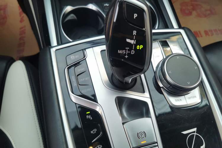 Used BMW 7 Series 2019 Restyled 740Li xDrive Splendid Custom Limited Edition Gear Lever