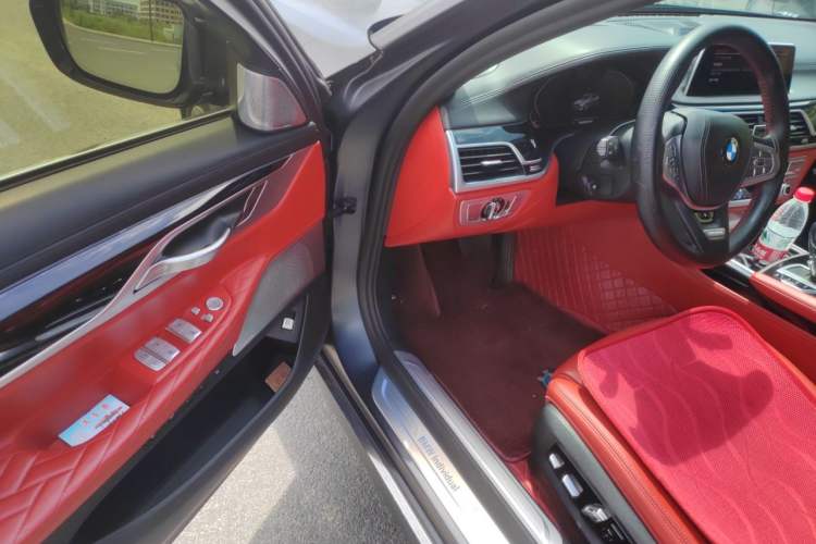 Used BMW 7 Series 2019 740Li xDrive Executive Luxury Package Driver Seat