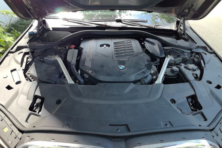 Used BMW 7 Series 2019 740Li Luxury Edition with Premium Package Engine Bay