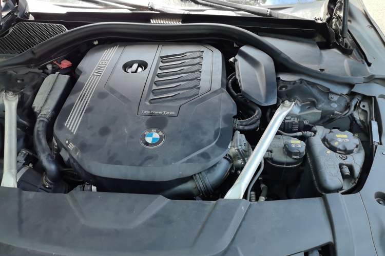 Used BMW 7 Series 2019 740Li Luxury Edition with Premium Package Engine Bay Left