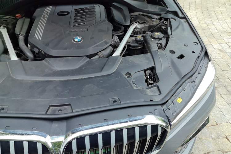 Used BMW 7 Series 2019 740Li Luxury Edition M Sport Package Engine Bay Left