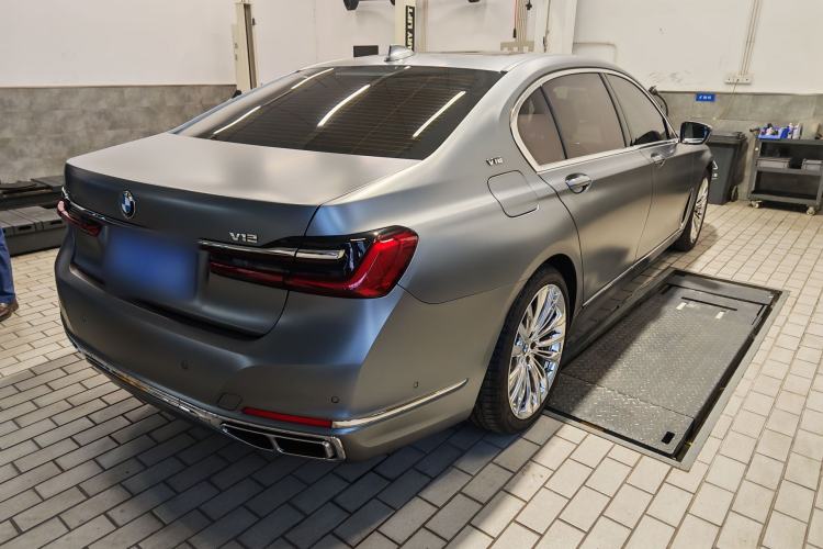 Used BMW 7 Series 2019 Refresh M760Li xDrive V12 Luxury Package Exterior 5