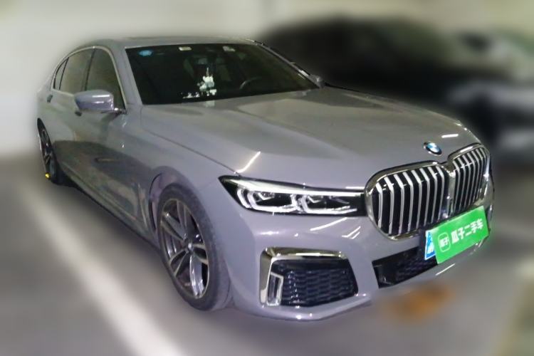 Used BMW 7 Series 2019 Restyled 730Li M Sport Package Front Right 45 Deg