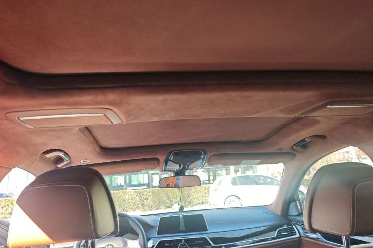 Used BMW 7 Series 2019 Updated 740Li Luxury Package Premium Edition Headliner