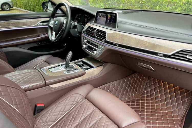 Used BMW 7 Series 2019 Restyled 740Li Leading Luxury Package Interior 1
