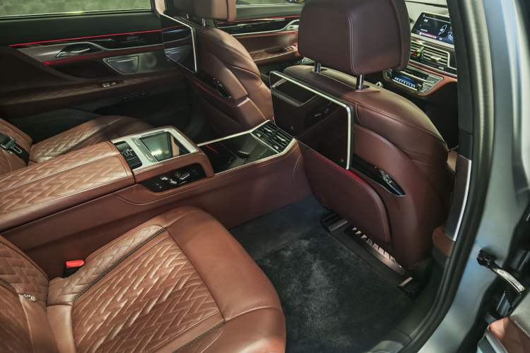 Used BMW 7 Series 2019 Refresh M760Li xDrive V12 Luxury Package Interior 11