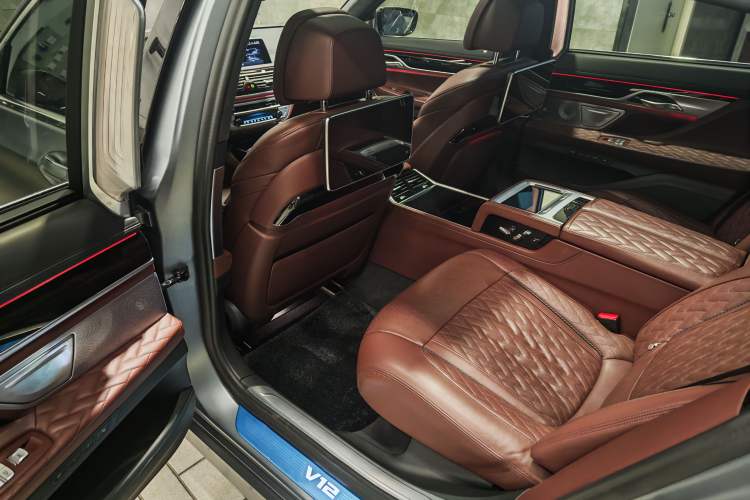 Used BMW 7 Series 2019 Refresh M760Li xDrive V12 Luxury Package Interior 8