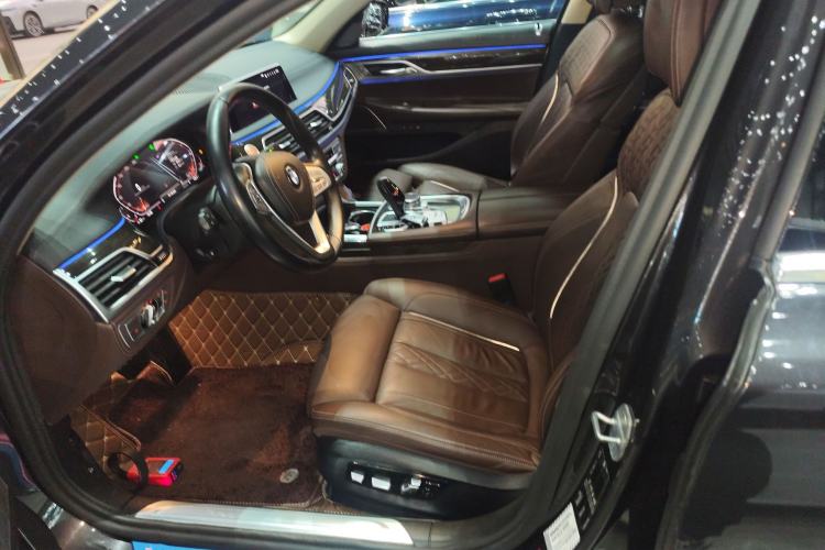 Used BMW 7 Series 2019 730Li Luxury Package Left Front Seat