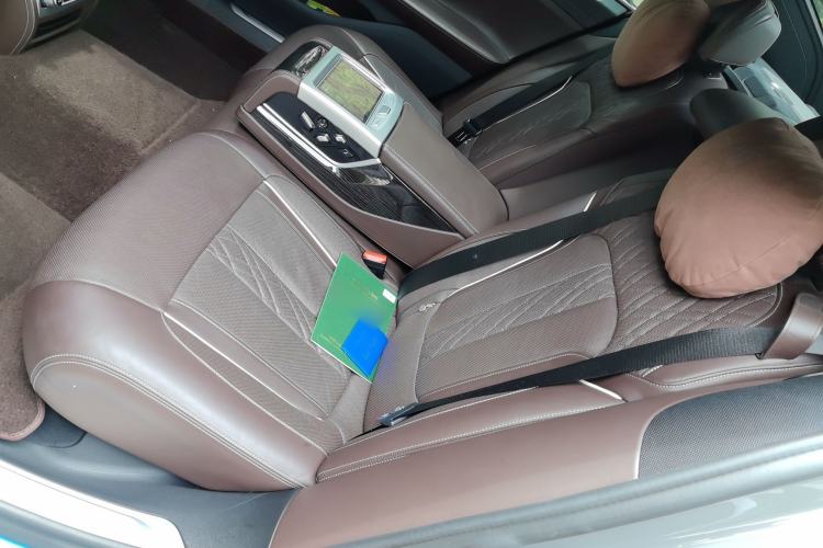 Used BMW 7 Series 2019 740Li Luxury Edition M Sport Package Left Rear Seat