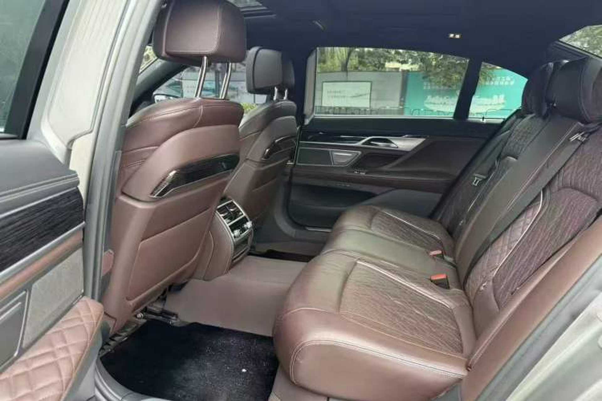 Used BMW 7 Series 2019 Restyled 740Li Leading Edition M Sport Package Left Rear Seat