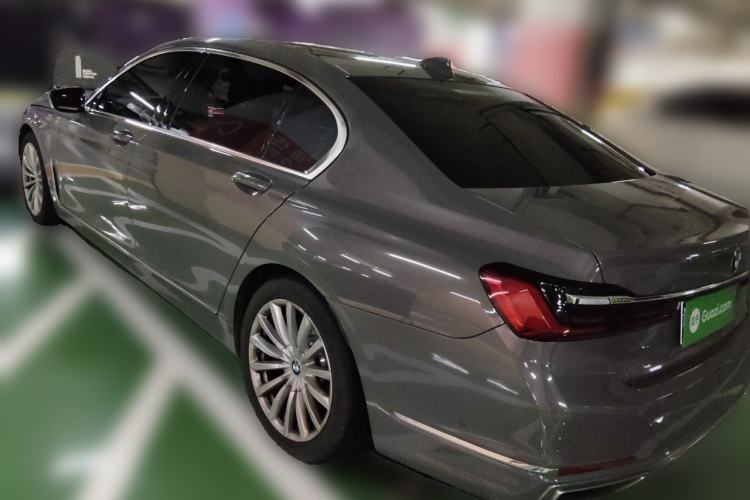 Used BMW 7 Series 2019 730Li Luxury Package Rear Left 45 Deg
