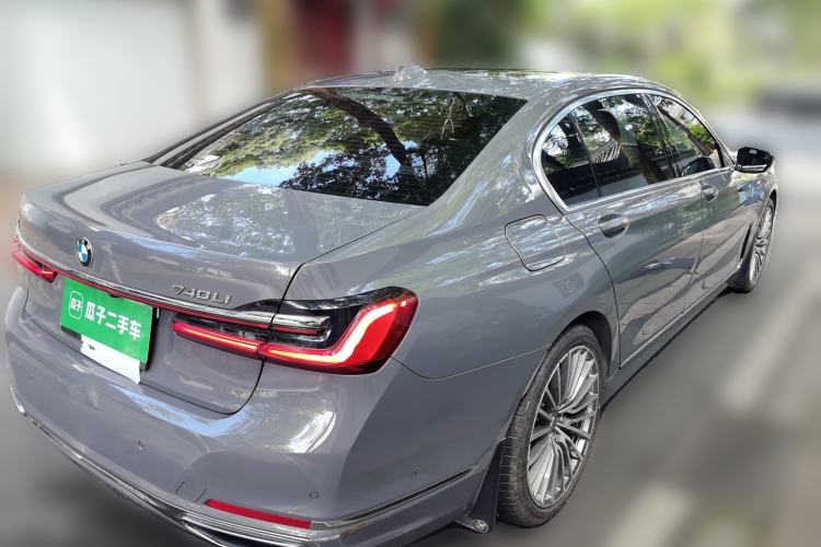 Used BMW 7 Series 2019 740Li Luxury Edition with Premium Package Rear Right 45 Deg