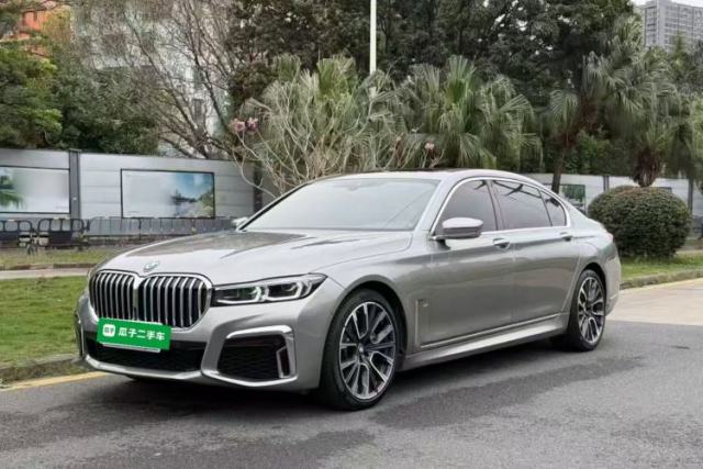Ojetý BMW 7 Series 2019 Restyled 740Li Leading Edition M Sport Package
