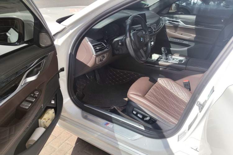 Used BMW 7 Series 2019 740Li Leading Model M Sport Package Driver Seat