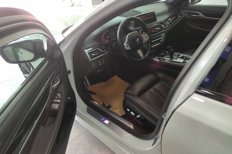 Used BMW 7 Series 2019 Restyled 730Li M Sport Package Driver Seat