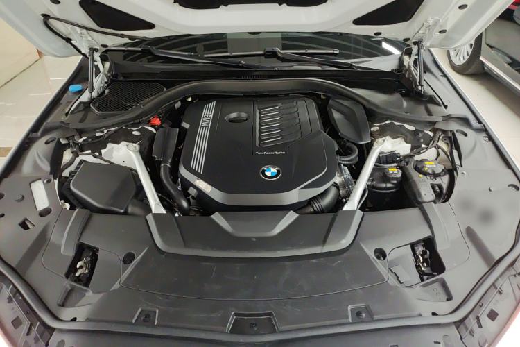 Used BMW 7 Series 2019 Restyled 740Li Leading Luxury Package Engine Bay