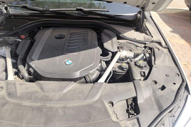 Used BMW 7 Series 2019 740Li Leading Model M Sport Package Engine Bay Left