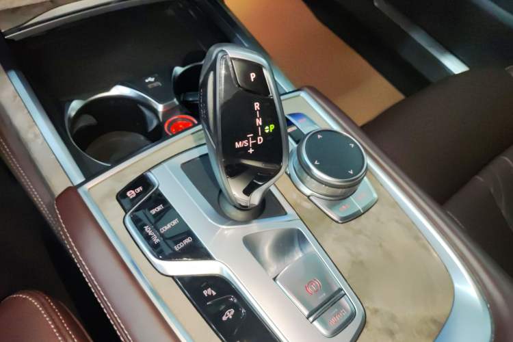 Used BMW 7 Series 2019 Restyled 740Li Leading Luxury Package Gear Lever