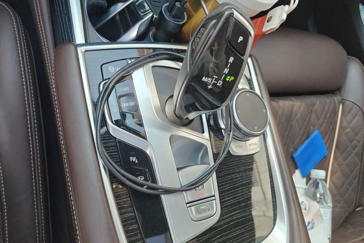 Used BMW 7 Series 2019 Restyled 740Li Leading Edition M Sport Package Gear Lever