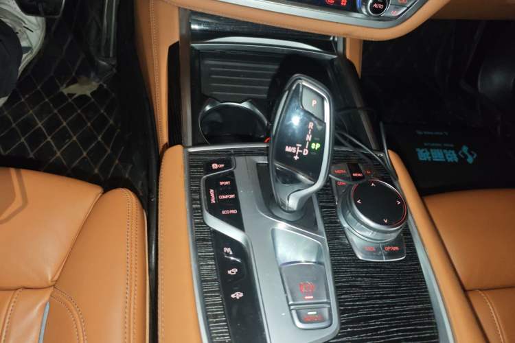 Used BMW 7 Series 2019 Restyled 730Li M Sport Package Gear Lever