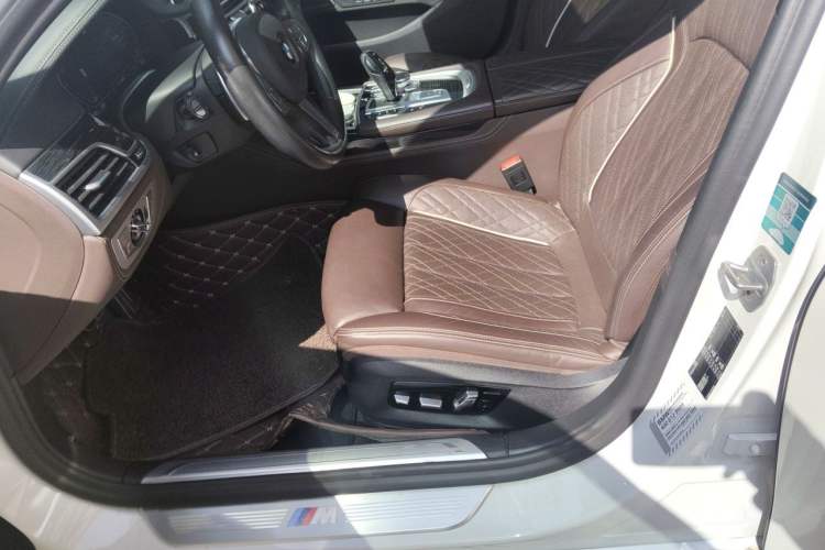 Used BMW 7 Series 2019 740Li Leading Model M Sport Package Left Front Seat