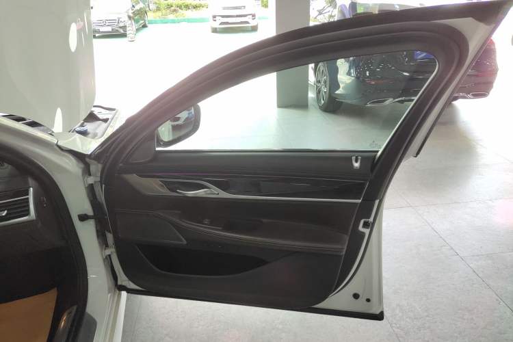 Used BMW 7 Series 2019 Restyled 730Li M Sport Package Right Front Door Interior