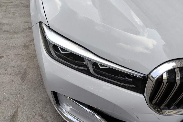 Used BMW 7 Series 2019 730Li Luxury Package Right Front Headlight