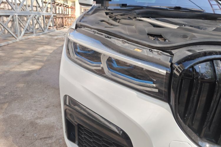 Used BMW 7 Series 2019 Restyled 740Li Leading Edition M Sport Package Right Front Headlight