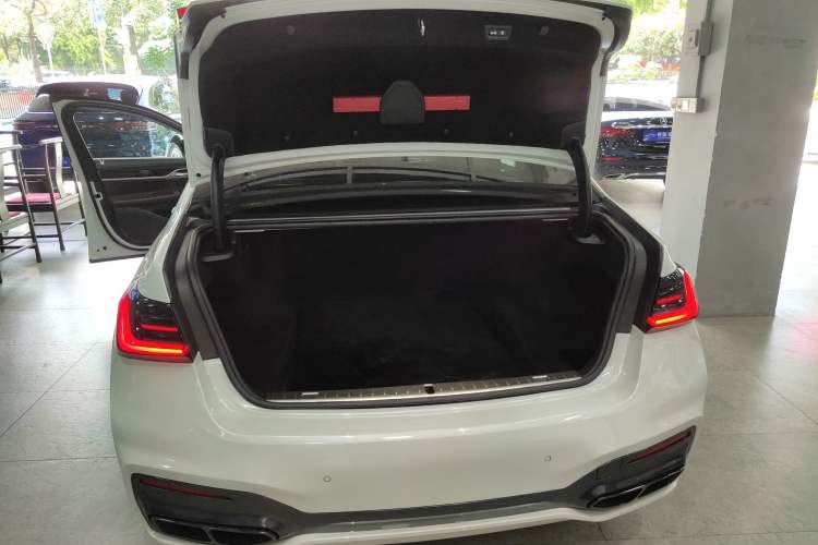 Used BMW 7 Series 2019 Restyled 730Li M Sport Package Trunk