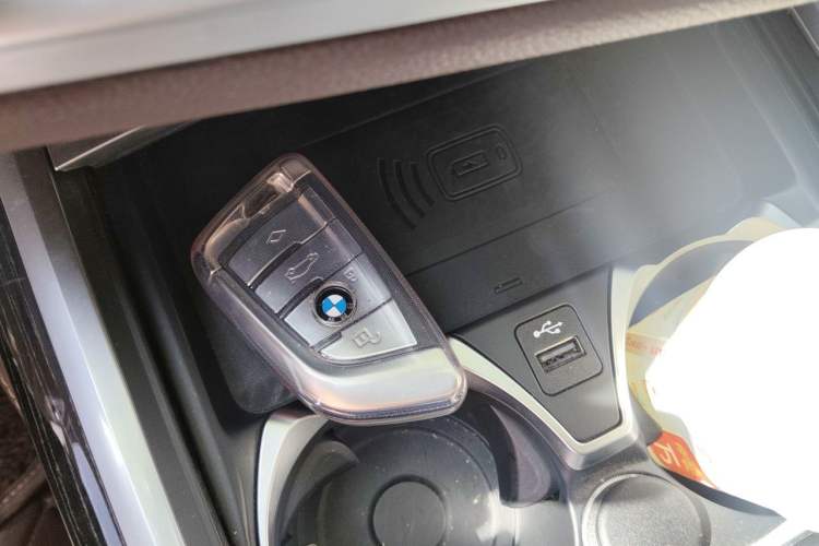 Used BMW 7 Series 2019 740Li Leading Model M Sport Package Vehicle Key