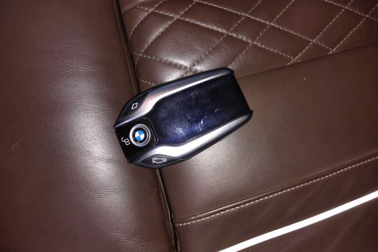 Used BMW 7 Series 2019 Restyled 730Li M Sport Package Vehicle Key