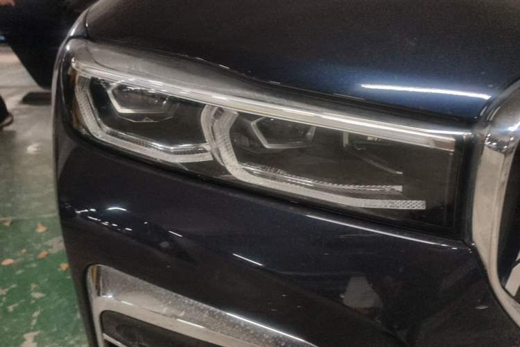 Used BMW 7 Series 2019 740Li Leading Model M Sport Package Right Front Headlight
