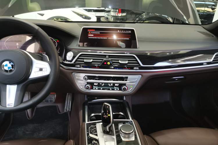 Used BMW 7 Series 2021 730Li M Sport Package Audio And AC Panel