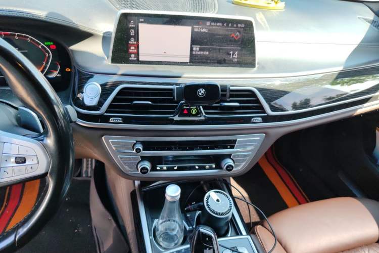 Used BMW 7 Series 2021 740Li Leading Model M Sport Package Audio And AC Panel