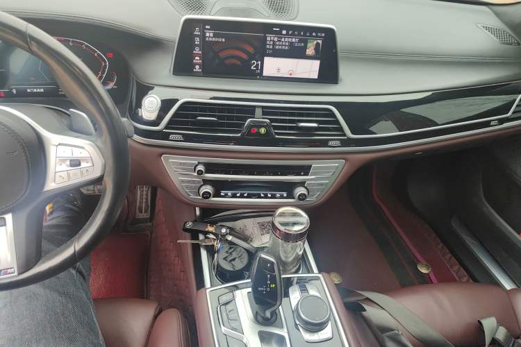Used BMW 7 Series 2021 740Li xDrive Executive M Sport Package Audio And AC Panel
