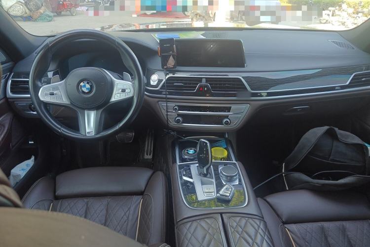 Used BMW 7 Series 2021 740Li Leading Model M Sport Package Center Console
