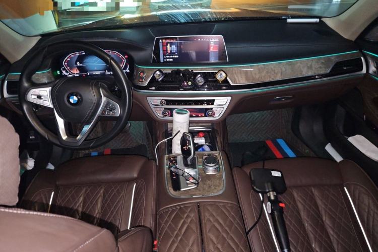 Used BMW 7 Series 2021 740Li Leading Edition Luxury Package Center Console
