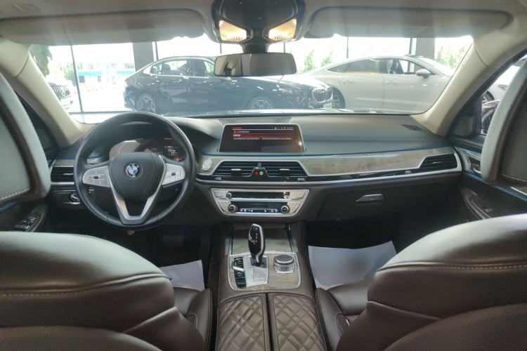 Used BMW 7 Series 2021 740Li Leading Edition Luxury Package Center Console