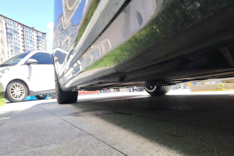 Used BMW 7 Series 2021 740Li Leading Model M Sport Package Chassis Front Right