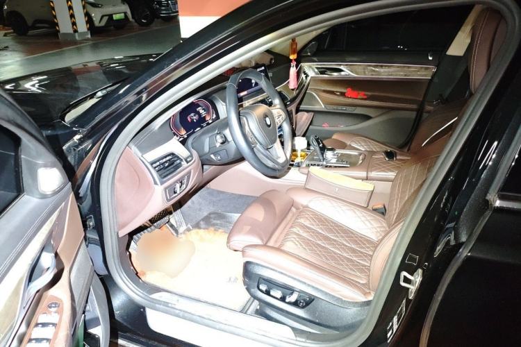 Used BMW 7 Series 2021 740Li Leading Edition Luxury Package Driver Seat